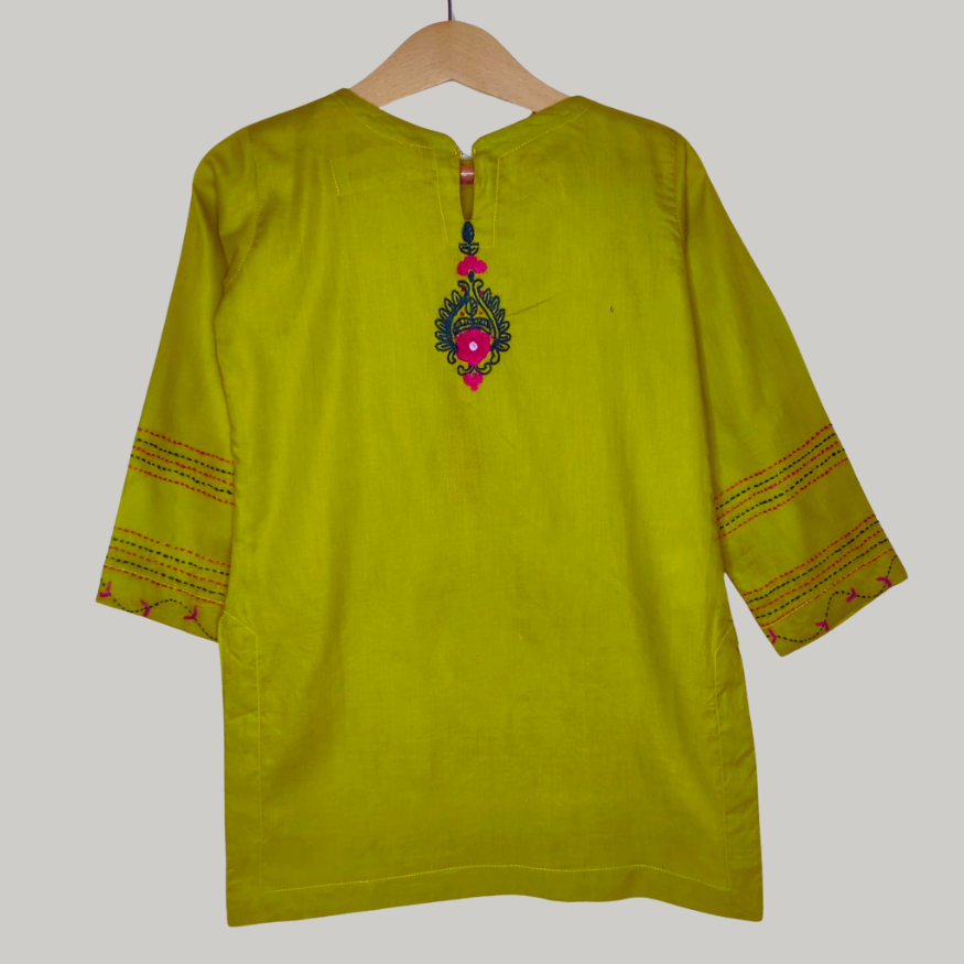 Hazara Green Hand Embroidery (2 Piece)