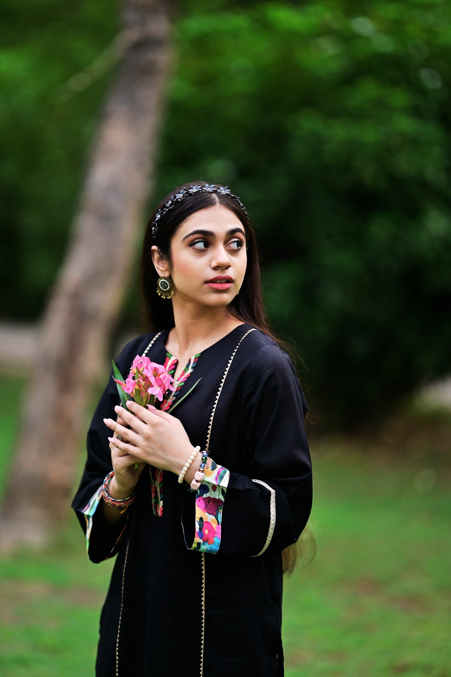 Summer Lawn-01T-Black (Shirt+Trouser)